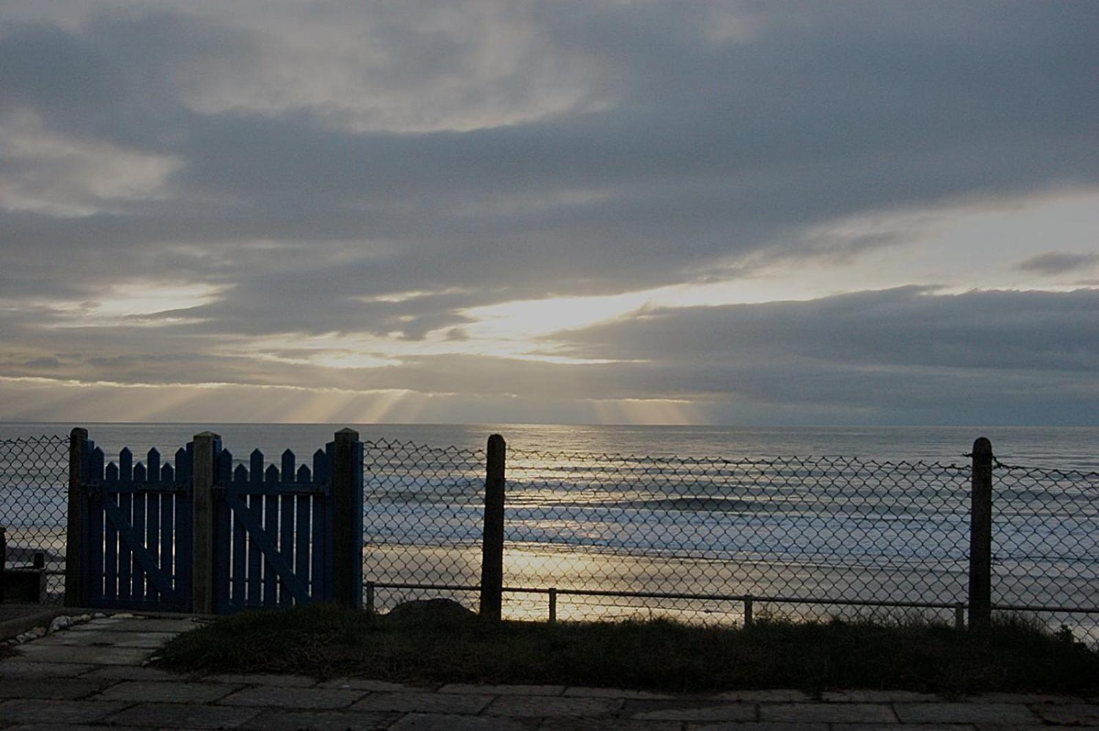 Seagull Beach House Tywyn Exterior foto